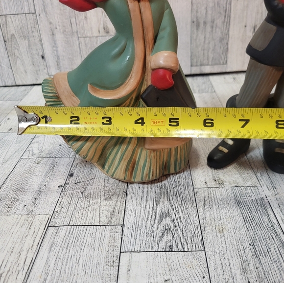 Set of 2 Vintage Atlantic Mold Hand Painted Ceramic Christmas Carolers Boy Girl - Picture 7 of 11